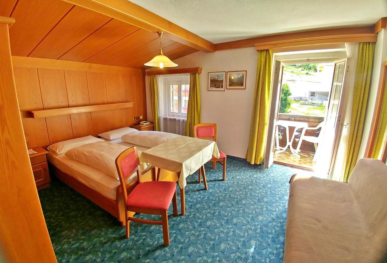 Bed and Breakfast Garni Gabrieli Corvara In Badia Esterno foto