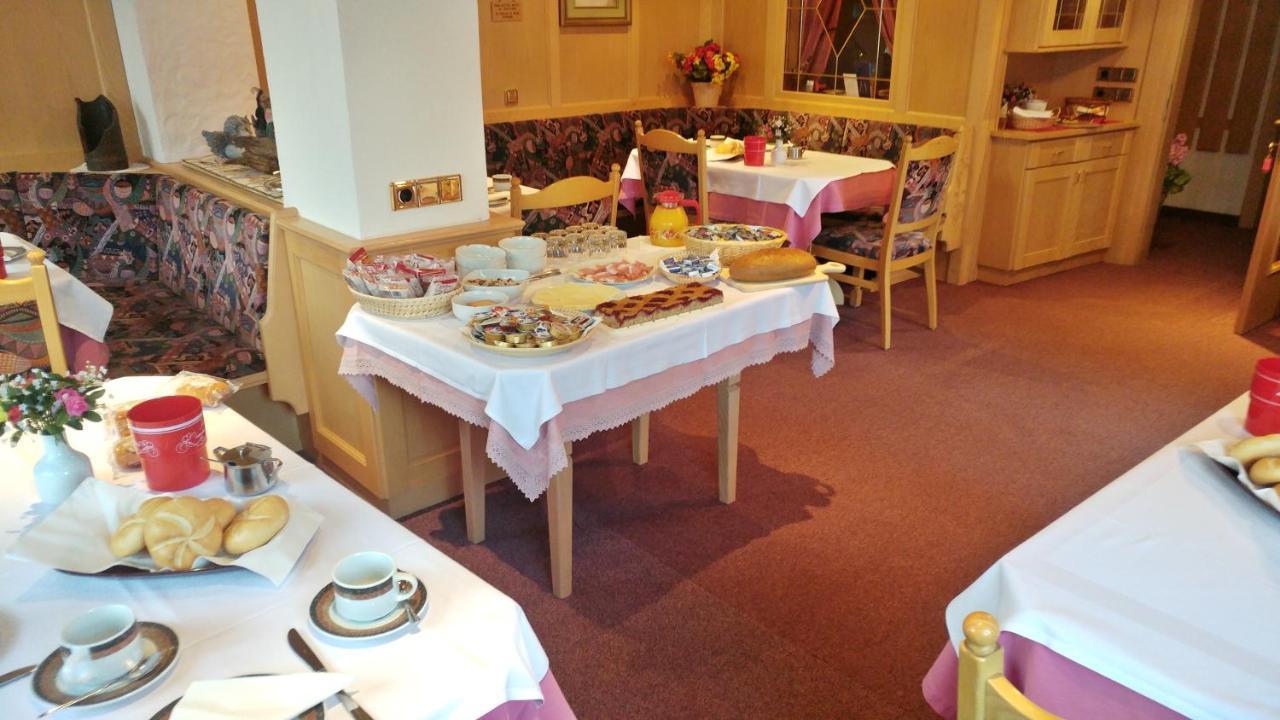 Bed and Breakfast Garni Gabrieli Corvara In Badia Esterno foto