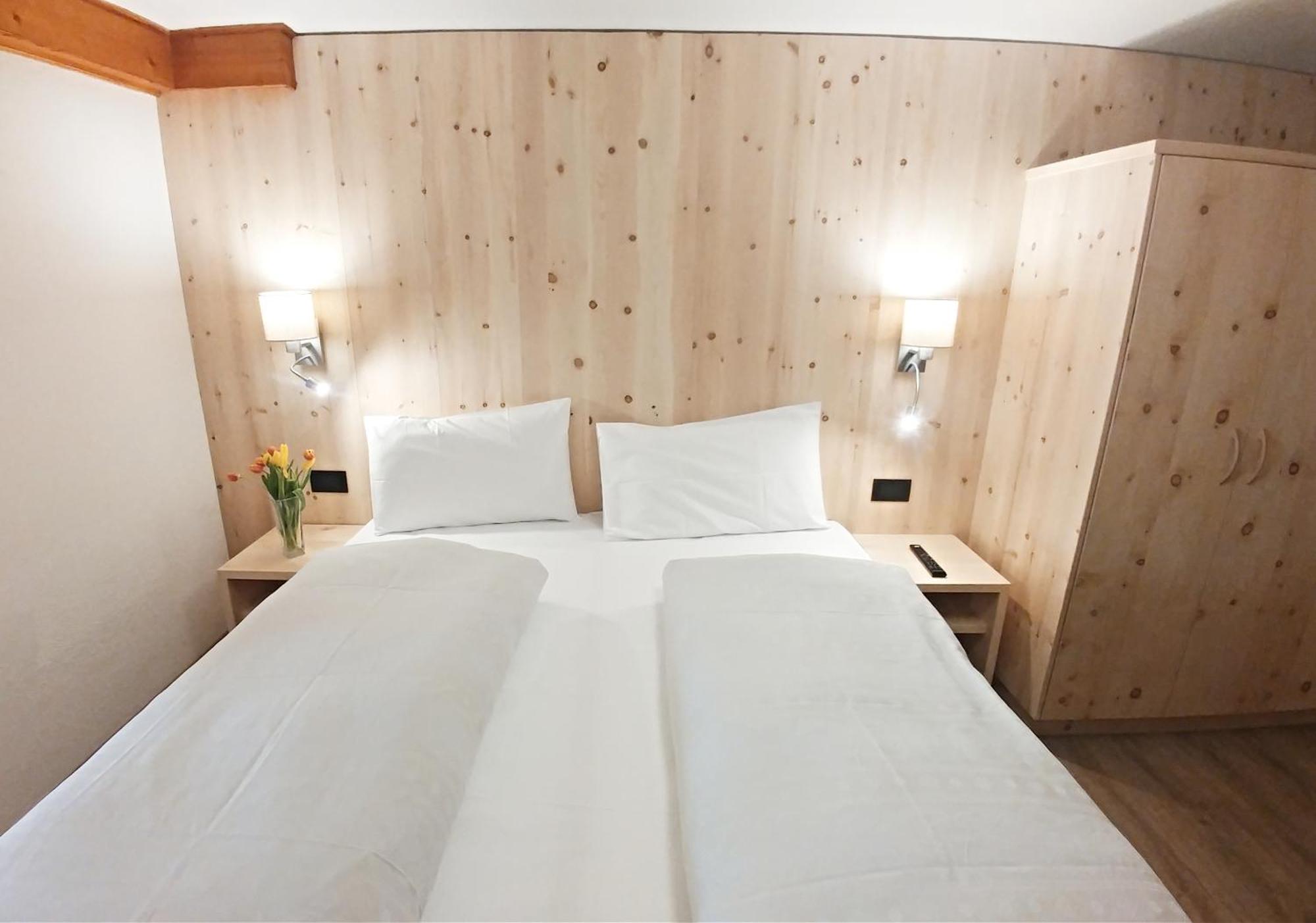 Bed and Breakfast Garni Gabrieli Corvara In Badia Camera foto