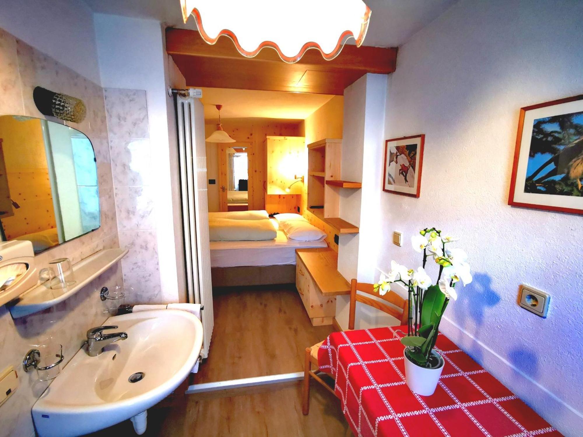 Bed and Breakfast Garni Gabrieli Corvara In Badia Camera foto